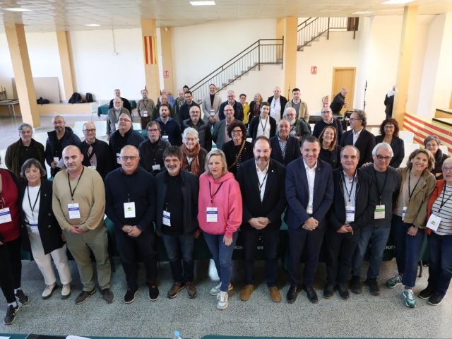 Micropobles reivindica un canvi estructural per garantir serveis, finançament i futur al món rural